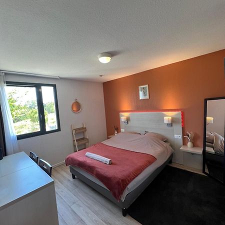 Studio Appart'Hotel Gare Tgv Avec Place Privee アヴィニョン エクステリア 写真